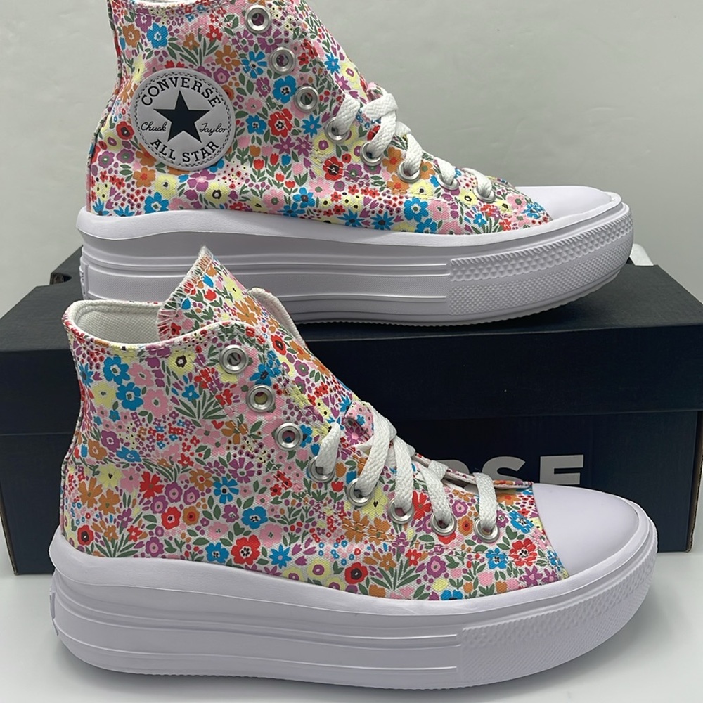 Converse WMNS Platform Sneakers A14968C
CTAS MOVE HI WHITE/CACTUS BUD